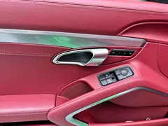 2022 Porsche 718 Boxster 2.0T, зелёный — фото 11