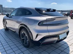 2025 Xiaomi YU7 — фото 4