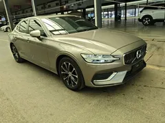 2021 Volvo S60 T4 Luxury — фото 4