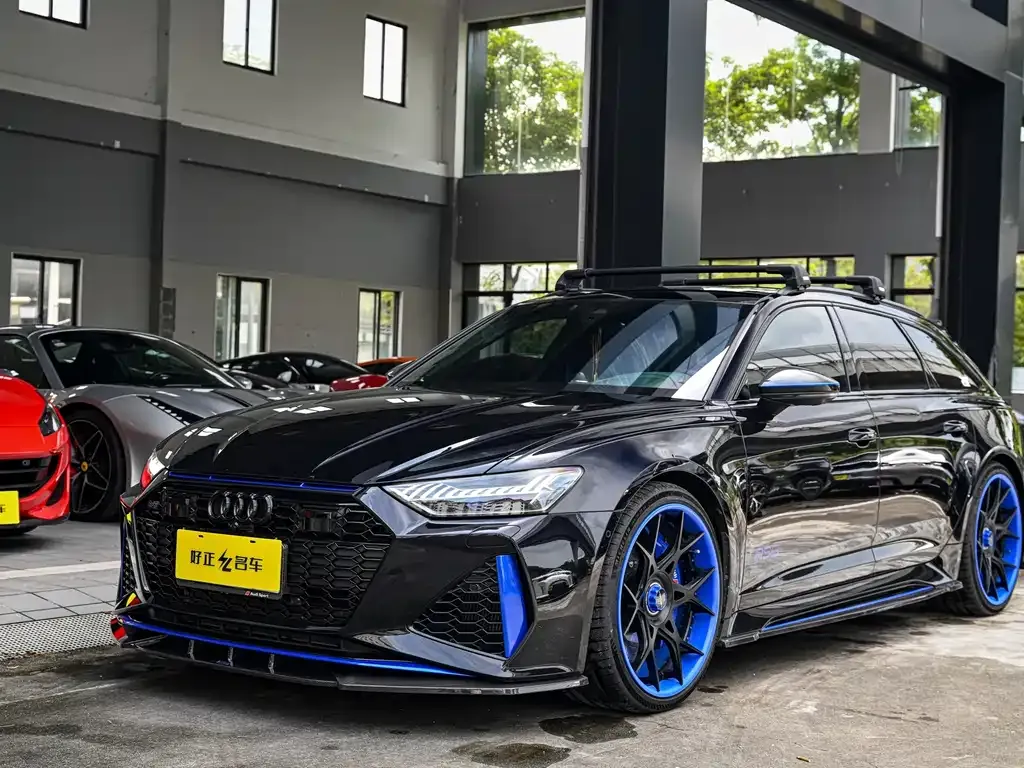 2021 Audi RS 6 4.0T Avant Premium