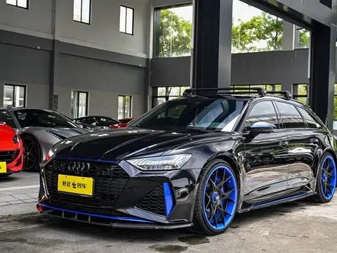 2021 Audi RS 6 4.0T Avant Premium