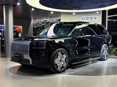 2025 Zeekr 9X Hyper 70kWh