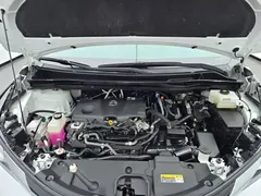 2023 Toyota Sienna 2.5L Hybrid Premium, белый — фото 11