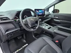 2023 Toyota Sienna 2.5L Hybrid Premium, белый — фото 12