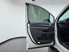2023 Toyota Sienna 2.5L Hybrid Premium, белый — фото 20