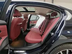 2023 BMW 3 Series 3 320Li M, чёрный — фото 10