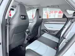 2022 Geely Emgrand S 1.4T CVT — фото 6