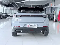 2022 Geely Emgrand S 1.4T CVT — фото 14