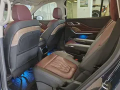 2023 Hongqi HS7 2.0T AT 4WD — фото 24