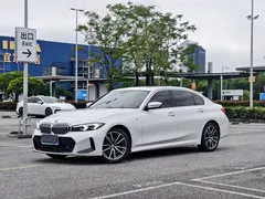 2023 BMW 3 Series 320Li M Sport Package, белый — фото 1