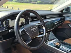 2022 Audi A8L Horch, чёрный — фото 8