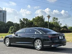 2022 Audi A8L Horch, чёрный — фото 20