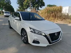 2021 Nissan Teana 2.0L XL Comfort, белый — фото 4