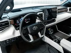 2023 Toyota Sequoia 3.5T, белый — фото 30