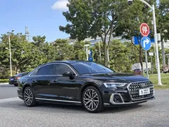 2023 Audi A8L 50 TFSI quattro Select, чёрный — фото 2
