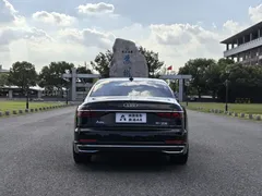 2023 Audi A8L 50 TFSI quattro Select, чёрный — фото 16