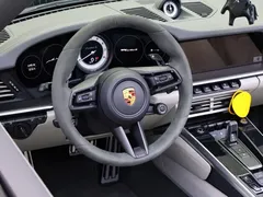 2023 Porsche 911 Turbo S Cabriolet 3.7T — фото 17