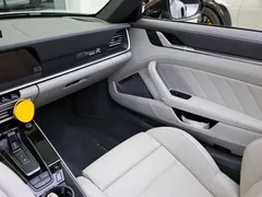 2023 Porsche 911 Turbo S Cabriolet 3.7T — фото 19