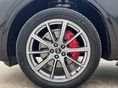 2021 Audi Q5L 45 TFSI, чёрный — фото 10