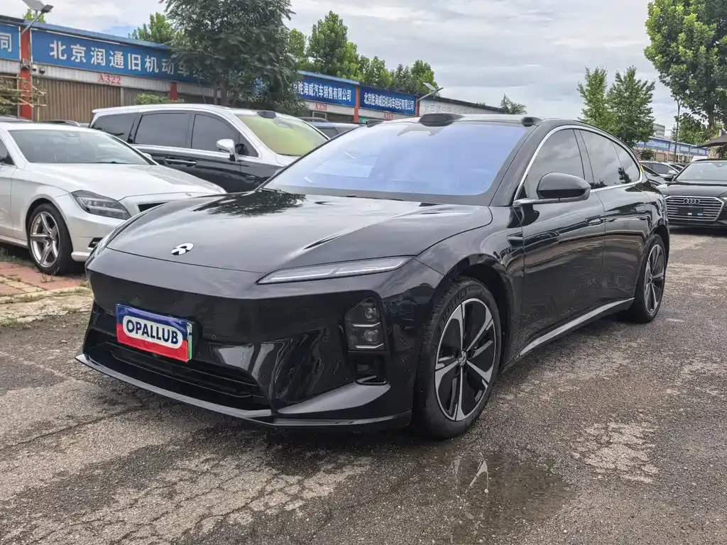 2025 Nio ET5T 75kWh Touring