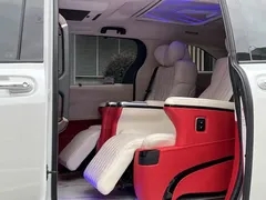2021 Toyota Sienna 2.5L Hybrid Platinum, белый — фото 11