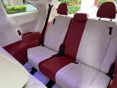 2021 Toyota Sienna 2.5L Hybrid Platinum, белый — фото 25