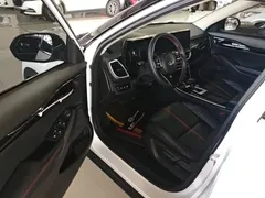 2020 Kia Seltos 1.5L CVT Trend, белый — фото 12
