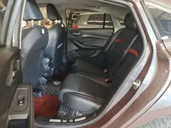 2022 MG MG5 180DVVT CVT Flagship — фото 17