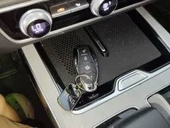 2025 Hongqi HS5 2.0T 4WD Pro, чёрный — фото 9