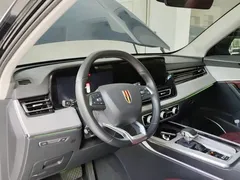 2025 Hongqi HS5 2.0T 4WD Pro, чёрный — фото 10