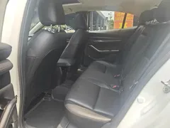 2021 Mazda 3 2.0L AT, белый — фото 9