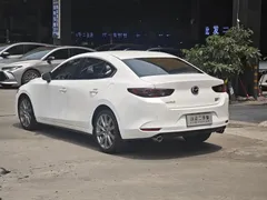 2021 Mazda 3 2.0L AT, белый — фото 12