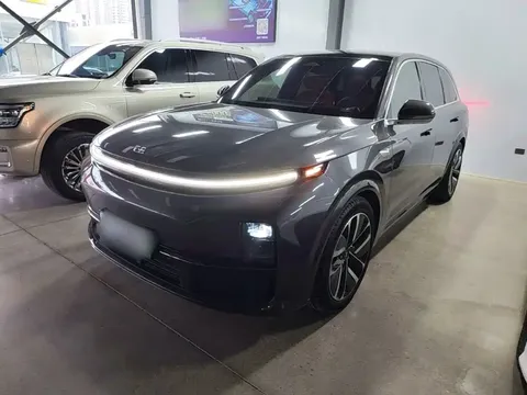 2023 Li Auto L7 Pro