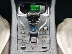 2024 BYD Qin PLUS DM-i 55KM, белый — фото 19