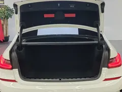 2022 BMW 3 Series 3 325i M, белый — фото 15