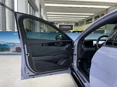 2025 BYD Seal 600 4WD — фото 8