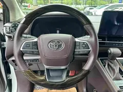 2021 Toyota Sienna 2.5L Hybrid Comfort, белый — фото 12