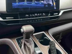 2021 Toyota Sienna 2.5L Hybrid Comfort, белый — фото 14