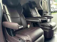 2021 Toyota Sienna 2.5L Hybrid Comfort, белый — фото 17