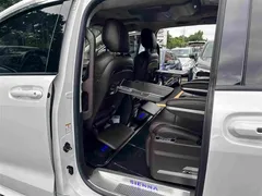 2021 Toyota Sienna 2.5L Hybrid Comfort, белый — фото 19