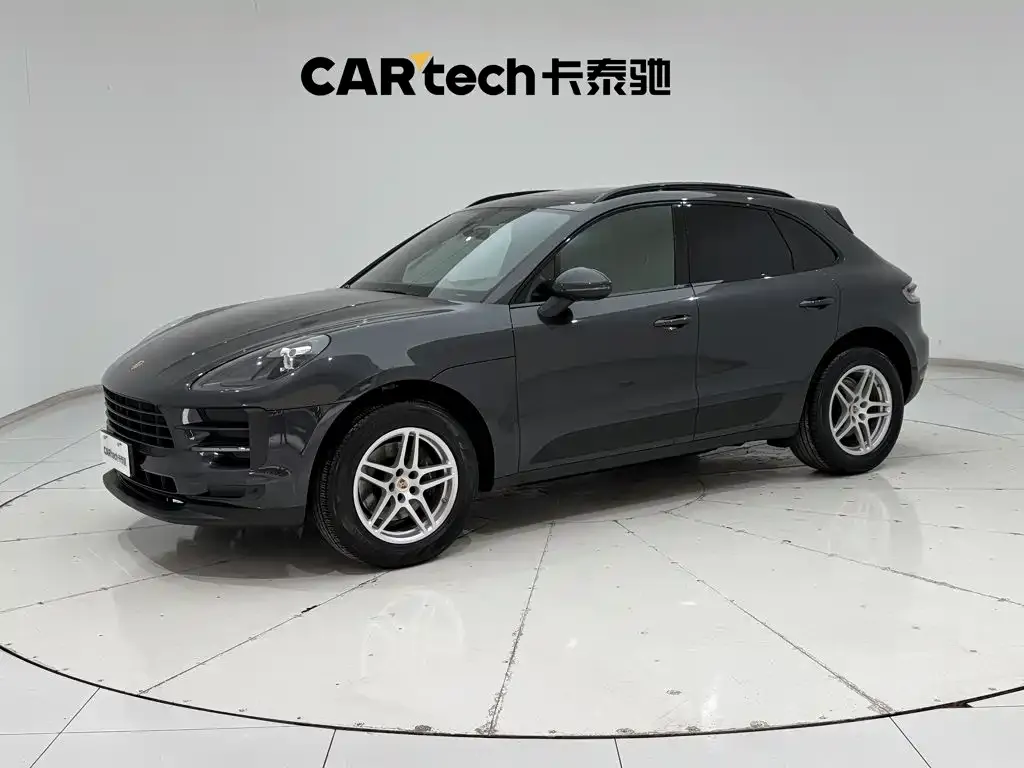 2020 Porsche Macan 2.0T