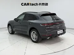 2020 Porsche Macan 2.0T — фото 7