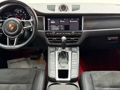 2020 Porsche Macan 2.0T — фото 23