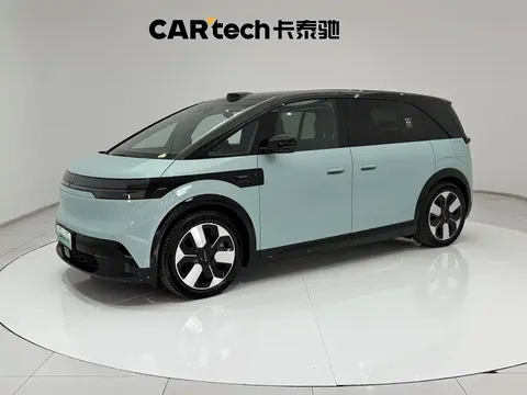 2025 Zeekr Mix Smart Driving