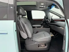 2025 Zeekr Mix Smart Driving, синий — фото 14