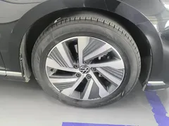 2022 Volkswagen Magotan PHEV GTE Luxury, чёрный — фото 6