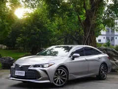 2021 Toyota Avalon 2.5L Luxury — фото 2