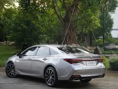 2021 Toyota Avalon 2.5L Luxury — фото 6