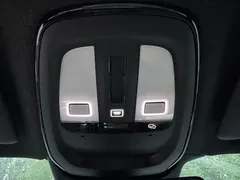 2023 Volvo XC40 B3, белый — фото 14