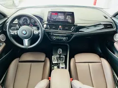 2021 BMW 1 Series 1 120i M, белый — фото 19